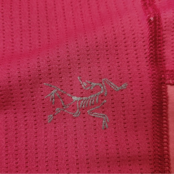 ARC’TERYX Tank Fitness Gym size Medium pink - Picture 2 of 6